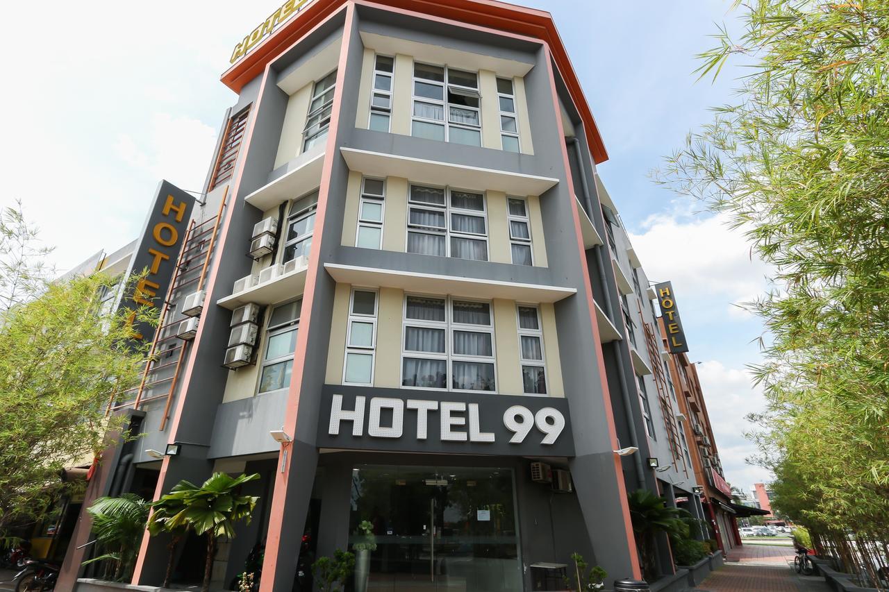 Hotel 99 Botanik Klang Exterior photo